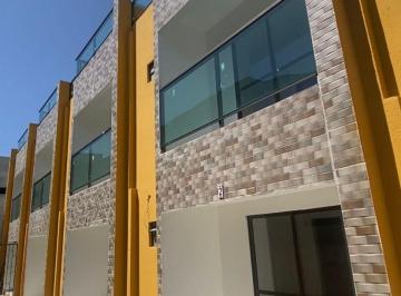 Casa de 3 quartos, Paulista · vendo triplex em pau amarelo, com 3 quartos,2 suítes, esta avaliado por 310 mil.