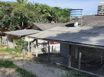 5 · Terreno de 682m² no bairro Itacorubi