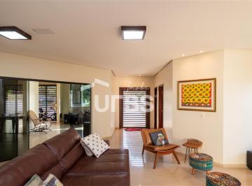 Casa de 4 quartos, Goiânia · CASA TERREA 300MT 4 QUARTOS SENDO 3 SUITES JARDINS VALENCIA
