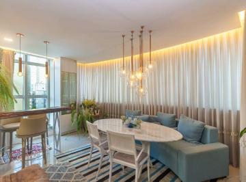 Apartamento · 131m² · 3 Quartos · 2 Vagas · Apartamento à venda em Balneário Camboriú com 3 suítes