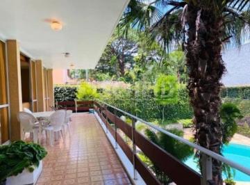 Casa · 560m² · 5 Quartos · 6 Vagas · Vendo sobrado no bolsão de Interlagos .