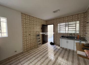 Casa de 3 quartos, São Paulo · SOBRADO NO BUTANTÃ COM 3 DORMS; 1 SUÍTE, 2 VAGAS, QUINTAL.