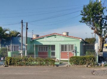 Casa · 71m² · 3 Quartos · 2 Vagas · Casa com excelente localização no Bairro Jucelino Kubischek