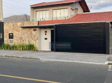 c811c69fdcbfc772e7bf7856e6399faa3cfa7052 · Casa com 2 suítes + 2  dormitórios à venda, 220 m² por R$ 1.200.000 - Jardim Iririú - Joinville/SC