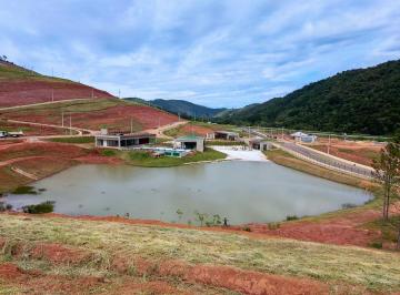 Terreno · 300m² · Lote de 300m² no condomínio Estrela do Lago por R$190.000,00