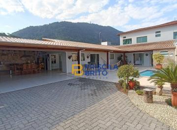 4c229820be8da6dec6e1077531451a03f94e07b4 · Maravilhosa casa, com lazer completo, 4 dormitórios (2 suítes), localização privilegiada, à venda po