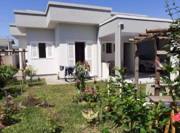 Casa · 110m² · 2 Quartos · 1 Vaga · Casa em Caverazinho, Araranguá/SC