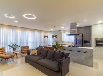 Apartamento · 116m² · 3 Quartos · 2 Vagas · Apartamento à venda na 2ª Quadra de Balneário Camboriú com 3 quartos