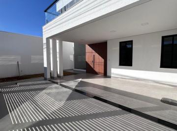 Casa · 200m² · 4 Quartos · 3 Vagas · QE 32 Casa 4 quartos para Venda Guará II, ALTO PADRÃO! ANALISA PERMUTAS DE MENOR