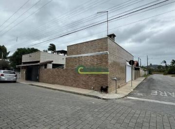 f4cd949f0b1d9747c7131ffa76807b031e8985de · 03 Casas à venda por R$ 950.000 - Praia de Armação do Itapocorói - Penha/SC