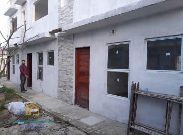 Casa · 64m² · 2 Quartos · 1 Vaga · Casas de 2/4 em Condomínio - Emaús