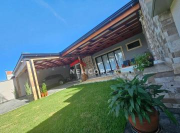 Casa · 156m² · 3 Quartos · 4 Vagas · Casa em Rua Costinha - Aventureiro - Joinville/SC