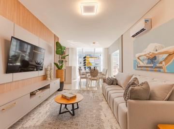 Apartamento · 81m² · 2 Quartos · 2 Vagas · Apartamento em Mariscal, Bombinhas/SC
