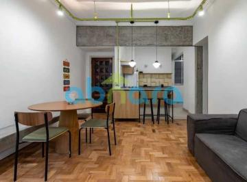 Apartamento · 75m² · 2 Quartos · Apartamento -  / Residencial / Copacabana
