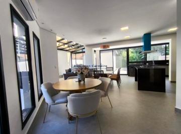 Foto 01 · OPORTUNIDADE!! Casa nova e muito espaçosa com 6 dormitorios á venda , 309m², rua tranquila, na Rivie