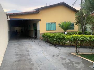 imagem-1 · Ótima casa com 3 quartos sendo 1 suíte, Condomínio das Esmeraldas - Goiânia Casa de Rua com 3 Quarto