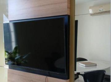 Comercial · 7m² · 1 Vaga · Conjunto em Gonzaga, Santos/SP de 7m² para locação R$ 2.500,00/mes