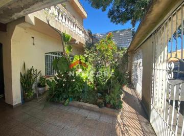 Casa · 327m² · 4 Quartos · 3 Vagas · Sobrado em Rua Marquês de Alegrete - Vila Humaitá - Santo André/SP