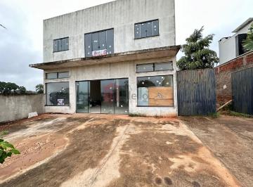 Foto 01 · Salão Comercial à Venda em Umuarama-PR, Bairro Jardim Espanha: 1 Sala, 3 Banheiros, 380m² de Área!