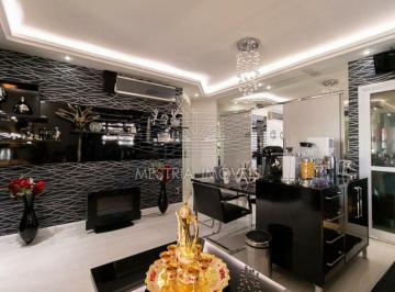 Apartamento · 90m² · 2 Quartos · 2 Vagas · Magnífico apartamento de luxo, mobiliado, situado no coração dos Jardins!