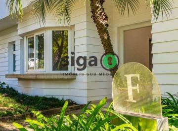 Casa · 641m² · 4 Quartos · 6 Vagas · Casa em condomínio, no Jd Cordeiro, com 4 suites , 6 vagas e piscina à Venda