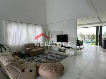 Casa · 294m² · 3 Quartos · 2 Vagas · Casa de condomínio em Rua Caraíva - Alphaville (Abrantes) - Camaçari/BA