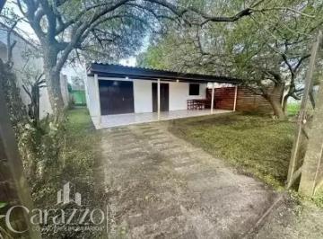 Apartamento · 2 Quartos · 1 Vaga · Casa 02 dormitórios em Mariluz