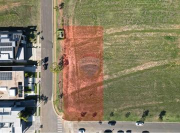 Terreno · 1094m² · 2 Vagas · Terreno a venda com 1.094 m² em condomínio fechado de Alto Padrão - Jardins da Cidade em Nova Odessa