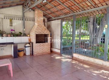 Apartamento de 3 quartos, Guará · QE 2 98224-8049 NASCENTE ARMÁRIO VAZADO