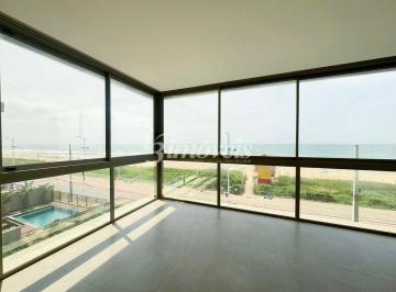 Apartamento · 3 Quartos · 2 Vagas · Apartamento mobiliado, decorado e frente mar à venda, 3 quartos sendo 3 suítes, 2 vagas, Ed. Brava V