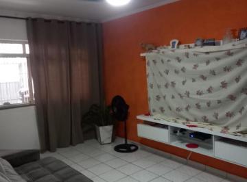 Casa · 223m² · 3 Quartos · 2 Vagas · Sobrado à venda 3 quartos 2 suítes 2 vagas Centro - Diadema - SP