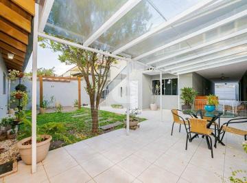 Casa · 240m² · 7 Quartos · Casa à venda - na Fazendinha