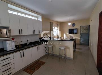 Apartamento · 240m² · 4 Quartos · 2 Vagas · CASA 4 QUARTOS 1 SUITE ACEITA FINANCIAMENTO E FGTS 61 3595 12 12