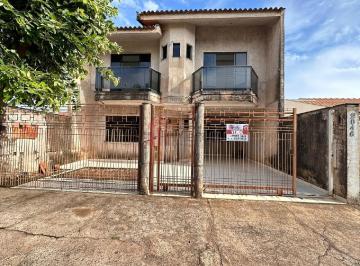Foto 01 · Imperdível oportunidade: Casa de 3 quartos com suíte e 2 vagas de garagem no Jardim Veneza, Umuarama