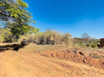 Foto 02 · Lote à Venda no Bairro Fernão Dias, Esmeraldas - 450m² em Local Tranquilo, R$ 75.000
