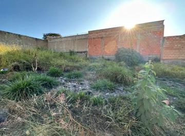 Terreno · 226m² · Lote com 426 m2 com excelente localização