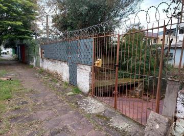 Casa · 60m² · 1 Quarto · TERRENO COM CASA ALVENARIA PRECISANDO REFORMA JUNTO AO OLIMPICO E AZENHA