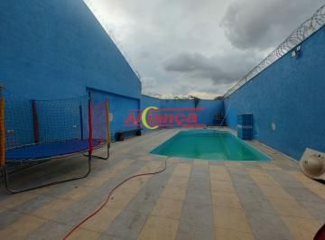 Casa · 250m² · 4 Quartos · 4 Vagas · Casa com piscina e salão no Presidente Dutra