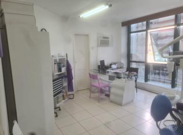 04 · Sala Comercial de 23m² no bairro Centro