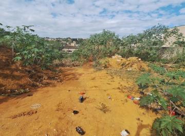 Foto 01 · Terreno à venda em Guarapari