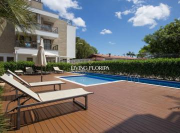 Apartamento · 146m² · 2 Quartos · Cobertura mobiliada com  2 quartos, 146m², Campeche - Florianópolis SC
