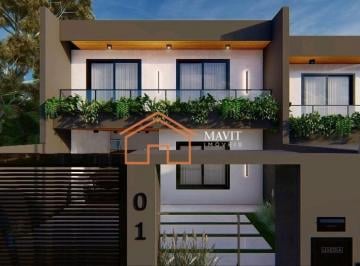 Foto 01 · Imóvel à venda em Joinville-SC: Casa com 3 quartos, 1 suíte, 1 sala, 3 banheiros, 1 vaga garagem e 1
