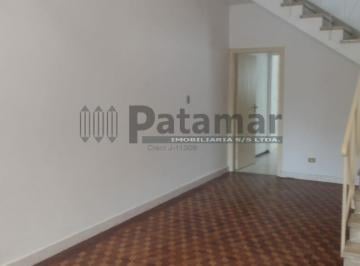 Casa · 135m² · 2 Quartos · 2 Vagas · Casa para locação 2 quartos no Jardim Trussardi