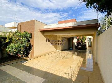 Casa · 141m² · 3 Quartos · 2 Vagas · Casa em Parque Residencial Rita Vieira, Campo Grande/MS