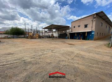 Comercial · 1300m² · Barracão para alugar na Avenida Juscelino Kubitschek de Oliveira, em Bragança Paulista - SP.