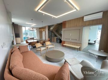 Apartamento · 26562m² · 3 Quartos · 4 Vagas · Cobertura Duplex, com piscina privativa e 3 suítes.