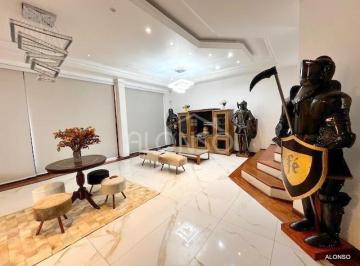 Casa de 4 quartos, São Paulo · 4 suítes área de lazer e espaço de sobra - Jardim Guedala