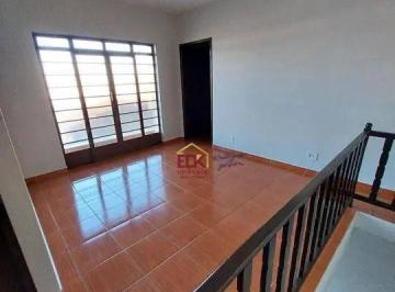 0e648275ee8b12fe56a9996610d9ee0cb7ac5b13 · Casa com 3 dormitórios à venda, 180 m² por R$ 583.000 - Vila Iapi - Taubaté/SP