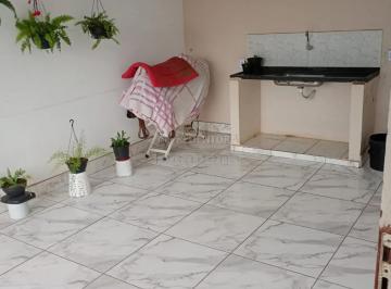 Casa · 200m² · 3 Quartos · 3 Vagas · Parque da Cidadania - Casa tipo sobrado, em bom local, 3 quartos, sala, coz e wc.