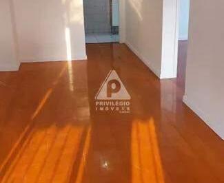 Apartamento · 58m² · 2 Quartos · Excelente apartamento , com 58m², em ótimas condições!